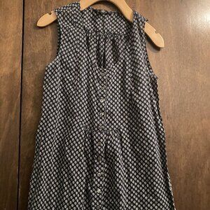 Banana Republic navy blue & white sleeveless top sz S